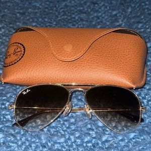 Rayban Sunglasses 🕶️